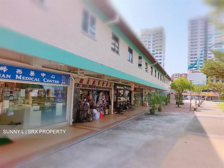 SIMS VISTA Next to Market and MRT (D14), Shop House #638190561